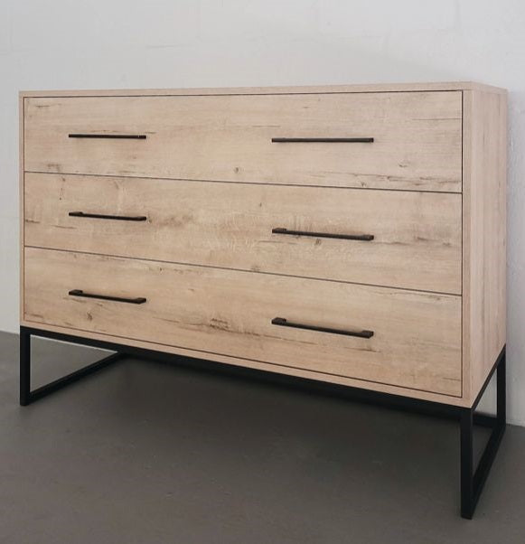 Brookhil Chest
