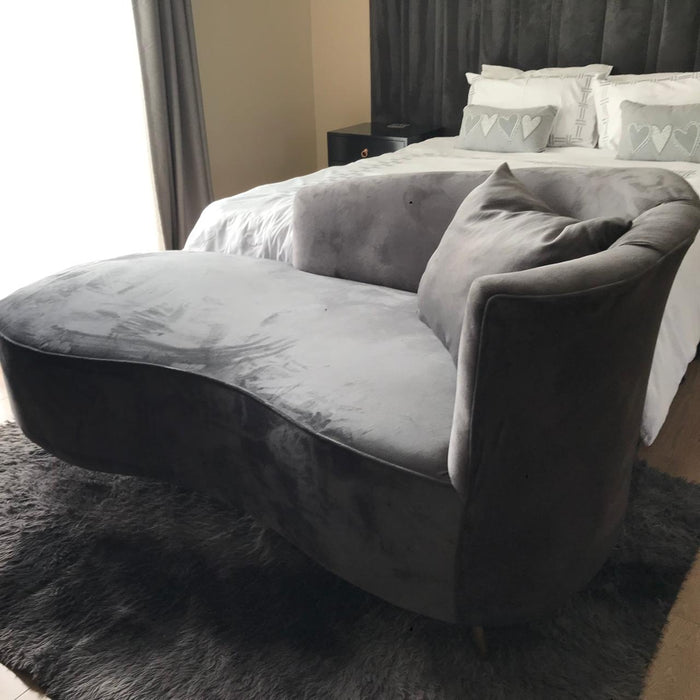 Ntsako Couch