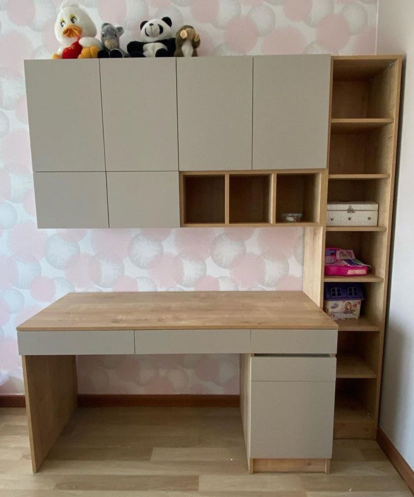 Lerato Desk