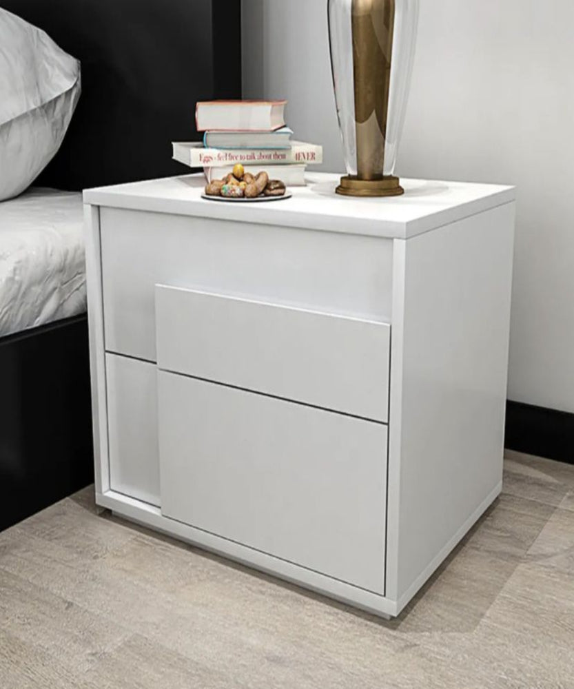 Nolan Pedestal