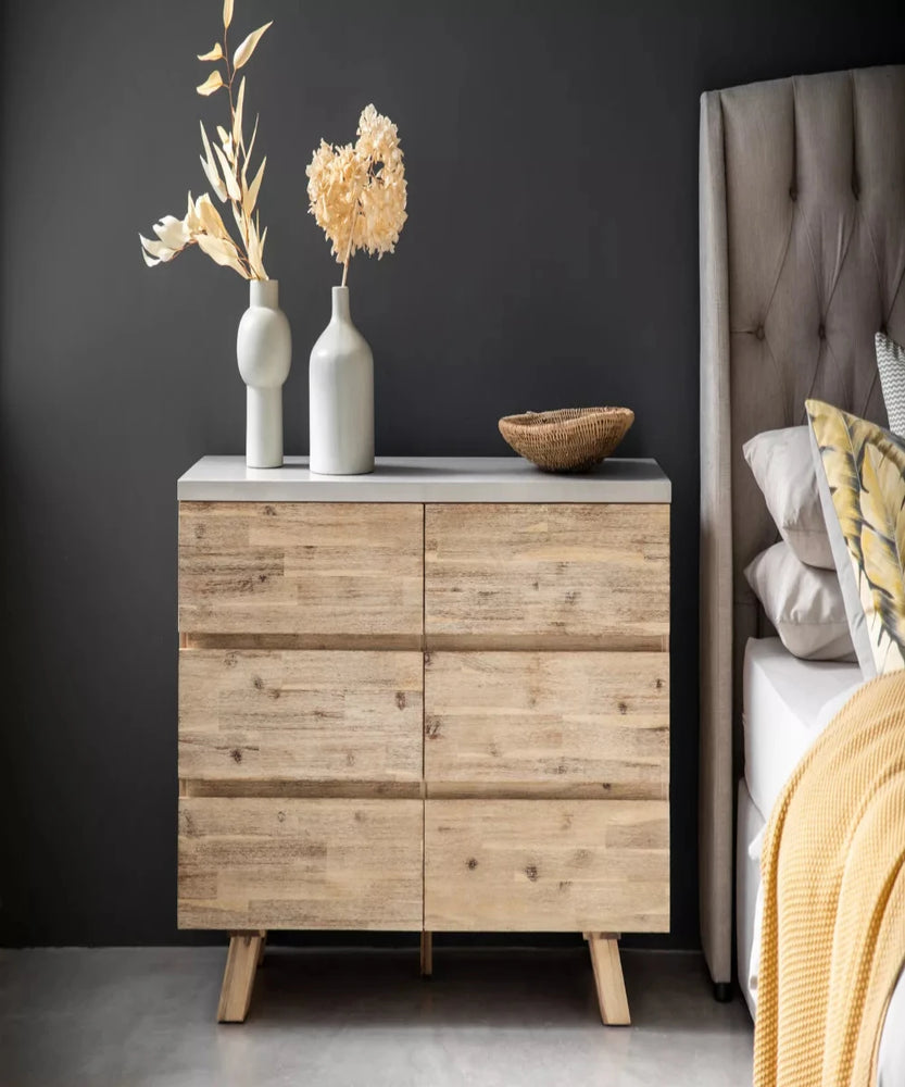 Lesiba Chest