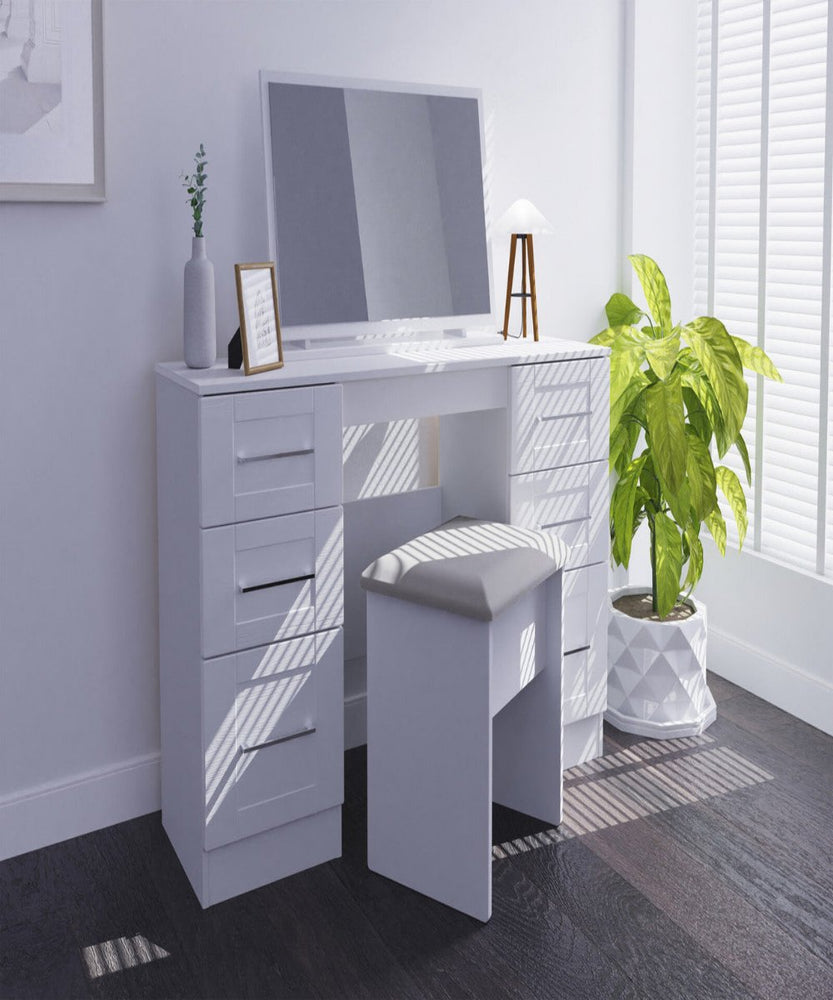 Mashadi Dresser